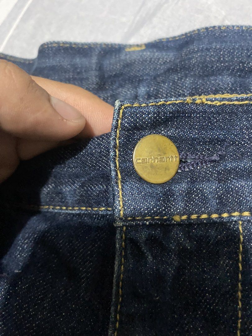 Carhartt (Category: Shorts) located in Cebu City. Submitted by rustyyyyy. (Listing ID 1467656104, Image 3). Description: W 36 L 21 Good as brand new condition .