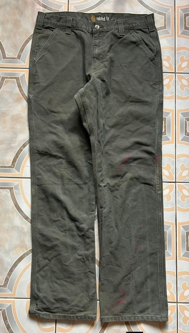 Carhartt Carpenter Pants (34x32) (Category: Jeans) located in Guinobatan. Submitted by lorocathrifts (Listing ID 1467722701, Image 2). Description: Carhartt Carpenter Pants Size: 34 on tag Condition: Good condition bawal sa maselan 🛒 1,500 🚚 sf starts @53 💳 Gcash 📍 Bicol (Albay) 📩 Dm nalang sa interested.