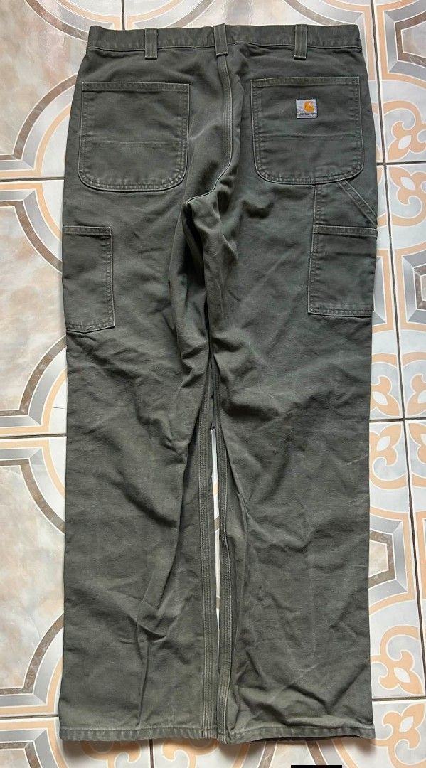 Carhartt Carpenter Pants (34x32) (Category: Jeans) located in Guinobatan. Submitted by lorocathrifts (Listing ID 1467722701, Image 3). Description: Carhartt Carpenter Pants Size: 34 on tag Condition: Good condition bawal sa maselan 🛒 1,500 🚚 sf starts @53 💳 Gcash 📍 Bicol (Albay) 📩 Dm nalang sa interested.