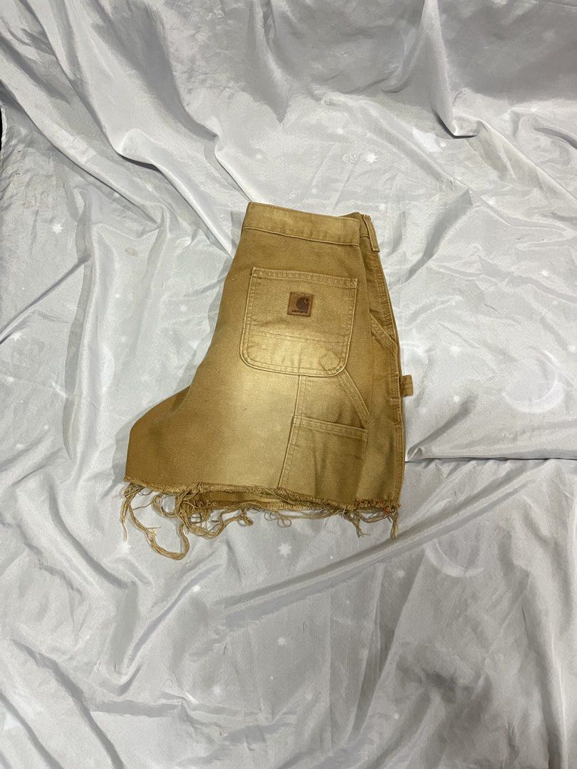 Carhartt carpenter short - Size 28 (Category: Shorts) located in Muntinlupa City. Submitted by ninenine.collective (Listing ID 1467607734, Image 2). Description: Carhartt carpenter short - Size 28.