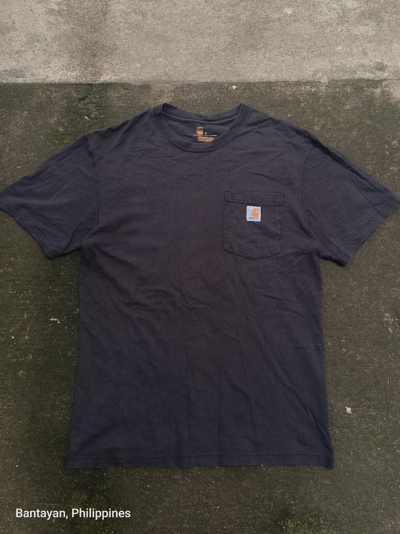 Carhartt K87-BLK (Category: Tshirts & Polo Shirts ) located in Bantayan. Submitted by rare.palautog (Listing ID 1467654664, Image 1). Description: CARHARTT K87-BLK SMALL W 21.5 L 29 SIGN OF USAGE,GOOD FADE 8.5/10 450+SF📩 CEBU LOCATION 📌.
