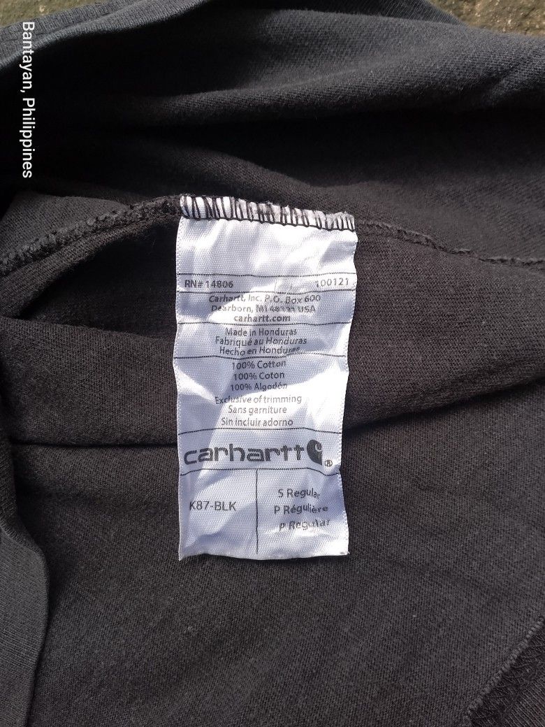 Carhartt K87-BLK (Category: Tshirts & Polo Shirts ) located in Bantayan. Submitted by rare.palautog (Listing ID 1467654664, Image 3). Description: CARHARTT K87-BLK SMALL W 21.5 L 29 SIGN OF USAGE,GOOD FADE 8.5/10 450+SF📩 CEBU LOCATION 📌.