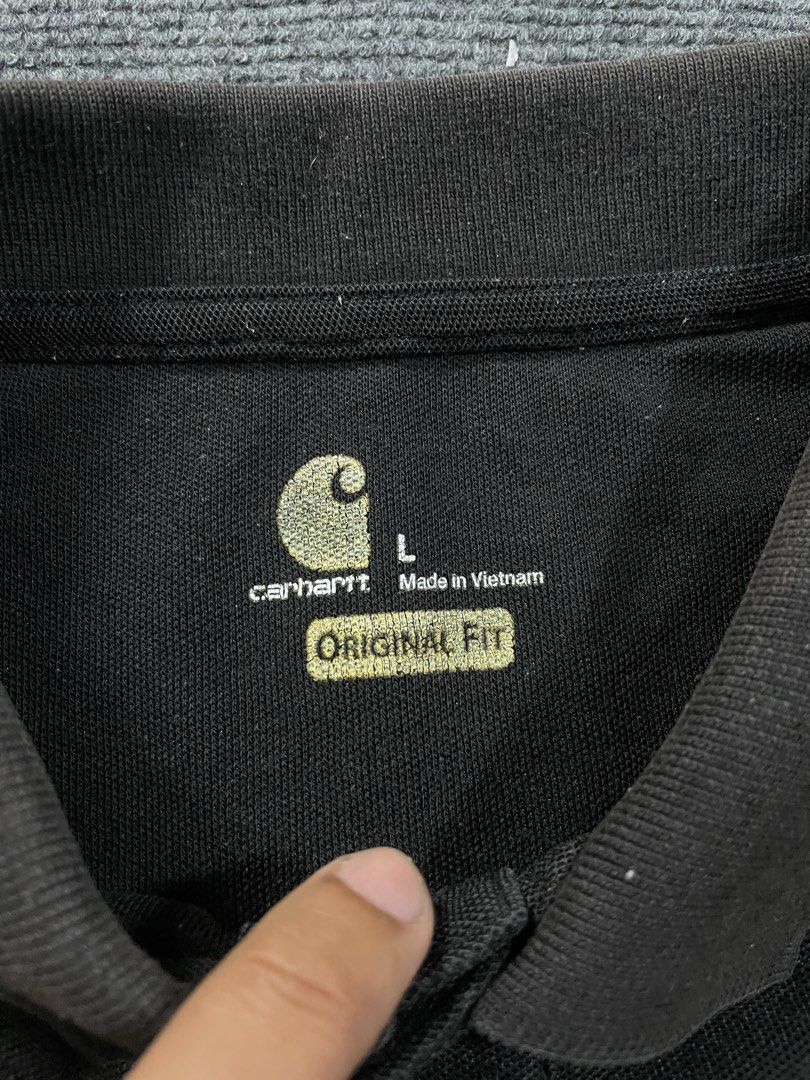 Carhartt Polo Shirt (Category: Tshirts & Polo Shirts ) located in Iligan City. Submitted by lovelysism (Listing ID 1467711792, Image 3). Description: - Brand: Carhartt - Color: Black - Complete tags and washtag No issue Excellent condition 24x30.