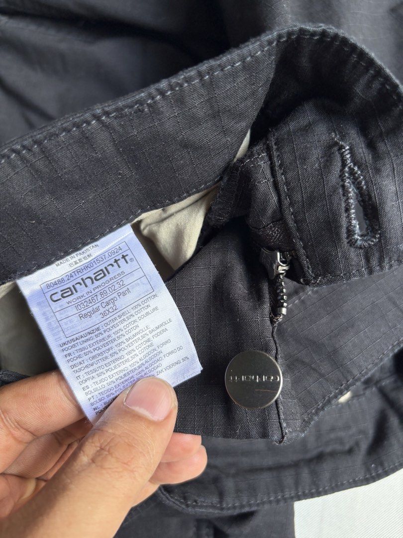CARHARTT WIP Cargo RIPSTOP (Category: Chinos) located in Baguio. Submitted by viibodegaaa (Listing ID 1467735610, Image 3). Description: Item: CARHARTT WIP Cargo RIPSTOP Size: 36 Waist: 19.5’ Rise: 14’ Thigh: 14’ Inseam: 31’ Length: 43.5’ Leg opening: 9.5’ Price: 2880.