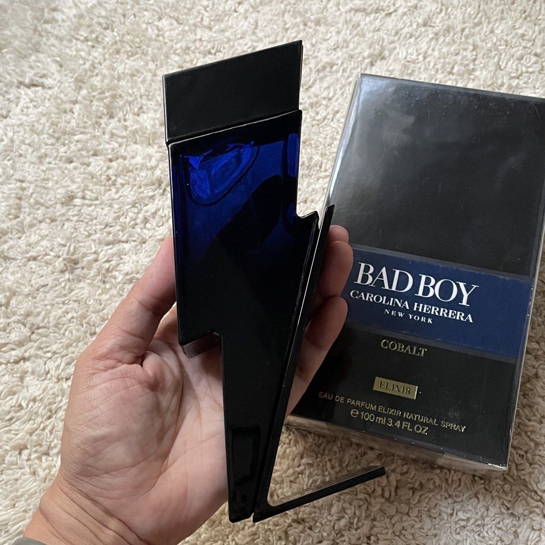 Carolina Herrera Bad Boy Cobalt Eau de Parfum Elixir (Men) (Category: Fragrance & Deodorants) located in Subic. Submitted by javsprelovedstuffs (Listing ID 1467644120, Image 2). Description: Bnew with box Actual Photo posted 100ML Premium Perfumes engineered to match 90%–95% of the o_ri_gi_nal scent Long lasting/ up to 8hrs depending on body chemistry #perfumeph #dubaiperfumes #nicheperfume #jomalone #luxuryperfumes.