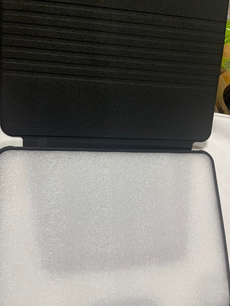 CASETiFY iPad Pro 11吋 3/4 代 保護殼, 手提電話, 電話及其他裝置配件, 手機套及手機殻 - Carousell