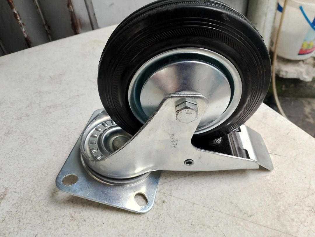 Caster Wheel Specs: black 6" (Category: Everything Else Others) located in Manila. Submitted by joeyroque09 (Listing ID 1467611799, Image 2). Description: Caster Wheel Specs: black 6".