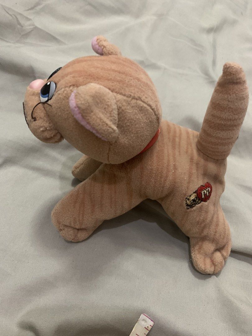 Cat stuffed toy (Category: Plushies & Soft Toys) located in Caloocan City. Submitted by appleblossoms07 (Listing ID 1467772031, Image 3). Description: Apps st pouch 4.
