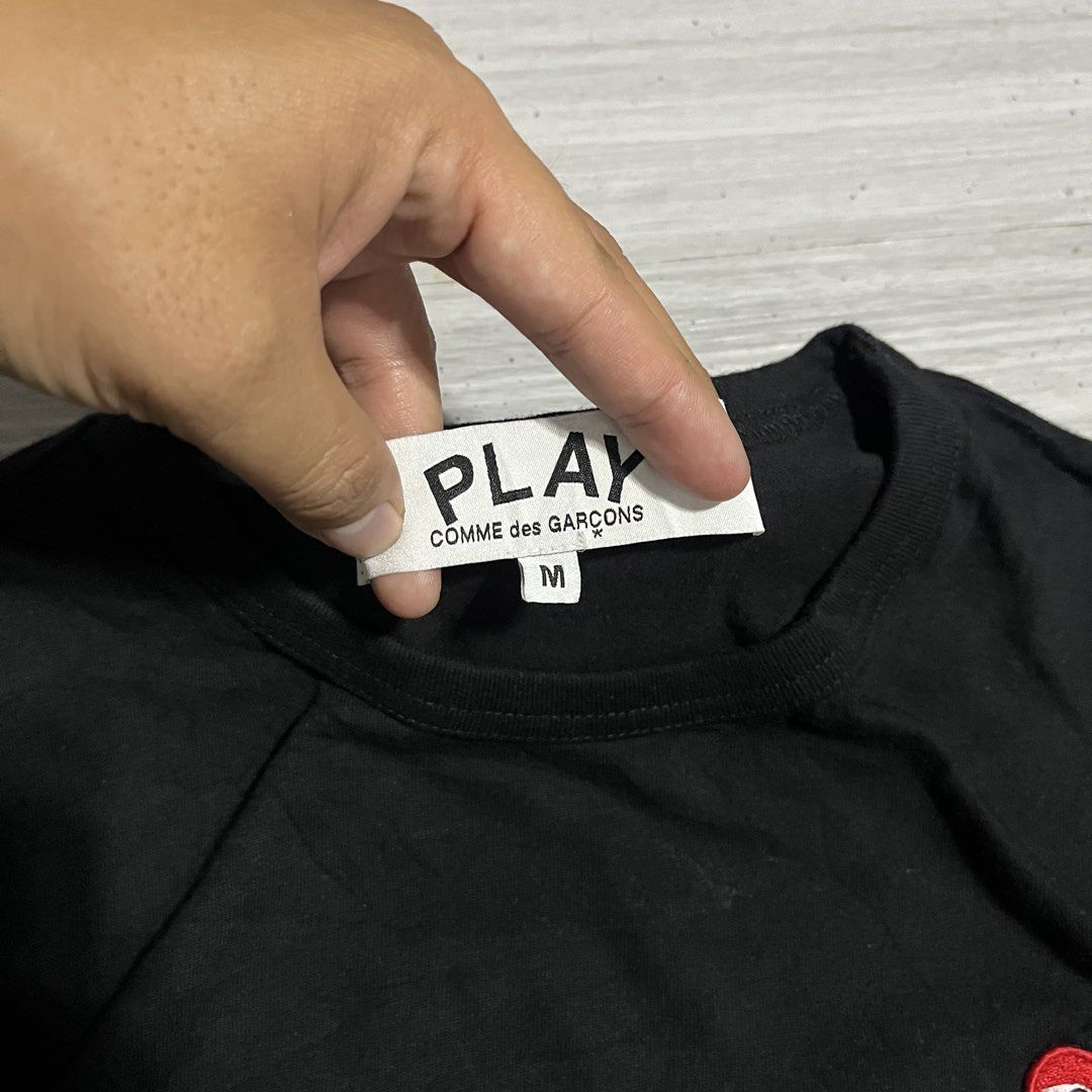 CDG PLAY (Category: Tshirts & Polo Shirts ) located in Iloilo. Submitted by thrift2cali (Listing ID 1467629150, Image 3). Description: ITEM NAME: PLÄ Y DIMES: 20 / 25 SIZE: MEDIUM CONDITION: LIKE NEW ISSUE: NONE COLOR RATE: 10 / 10 COLOR MAY VARY DUE TO LIGHTING - ADD SF OUTSIDE ILL CITY!.