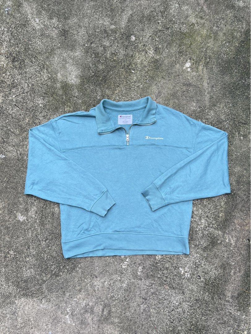 CHAMPION QUARTER ZIP JACKET (Category: Coats, Jackets and Outerwear) located in Caloocan City. Submitted by gothrifted (Listing ID 1467741713, Image 1). Description: CHAMPION QUARTER ZIP PULLOVER - thrifted -size L on tag - dimes: 24x24 (boxy) - fair condition -issue: cracks on print, minimal lints *color may vary due to lighting.