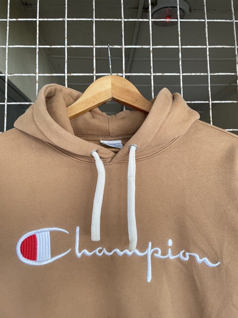 Champion Script Hoodie (Category: Coats, Jackets and Outerwear) located in Manila. Submitted by oftherack_04 (Listing ID 1467667925, Image 3). Description: Size Large Excellent condition No issue Brown Color Way .
