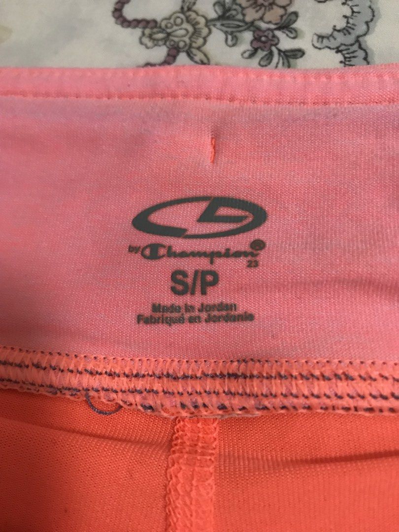 Champion Tennis Skirt (Category: Activewear) located in Manila. Submitted by freshlemon58885 (Listing ID 1467698852, Image 3). Description: With Inner Cycling 1pocket at the back Minor faded logo area but over all in good condition .