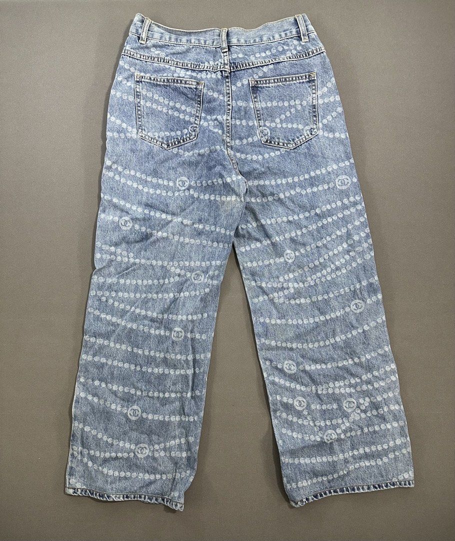 Chanel Denim Pearl Print Pants (Category: Luxury Apparel) located in Bacolod City. Submitted by dannnsoy (Listing ID 1467653507, Image 2). Description: Chanel Denim Pearl Print Pants •In very good condition •Dimension: 26” x 36.5” •Issue: Altered length and width •Price: 999 only 📍Note: Color may vary to due lighting and camera resolution. .