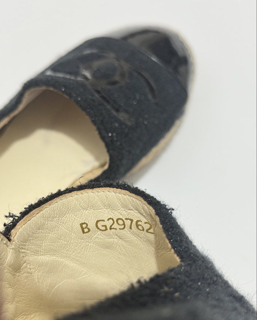 Chanel Espadrilles (Category: Flats & Sandals) located in Quezon City. Submitted by byuklph (Listing ID 1467800055, Image 3). Description: Auth💯size37/24cm Excellent condition no inclusion .