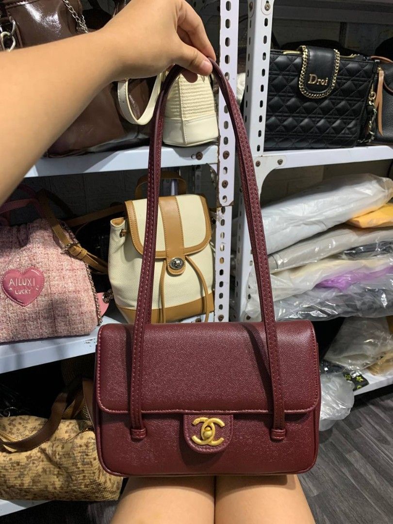 Chanel Mini Preppy Coco Flap (Category: Shoulder Bags) located in Valenzuela. Submitted by _prettysimplecollection (Listing ID 1467775600, Image 1). Description: .