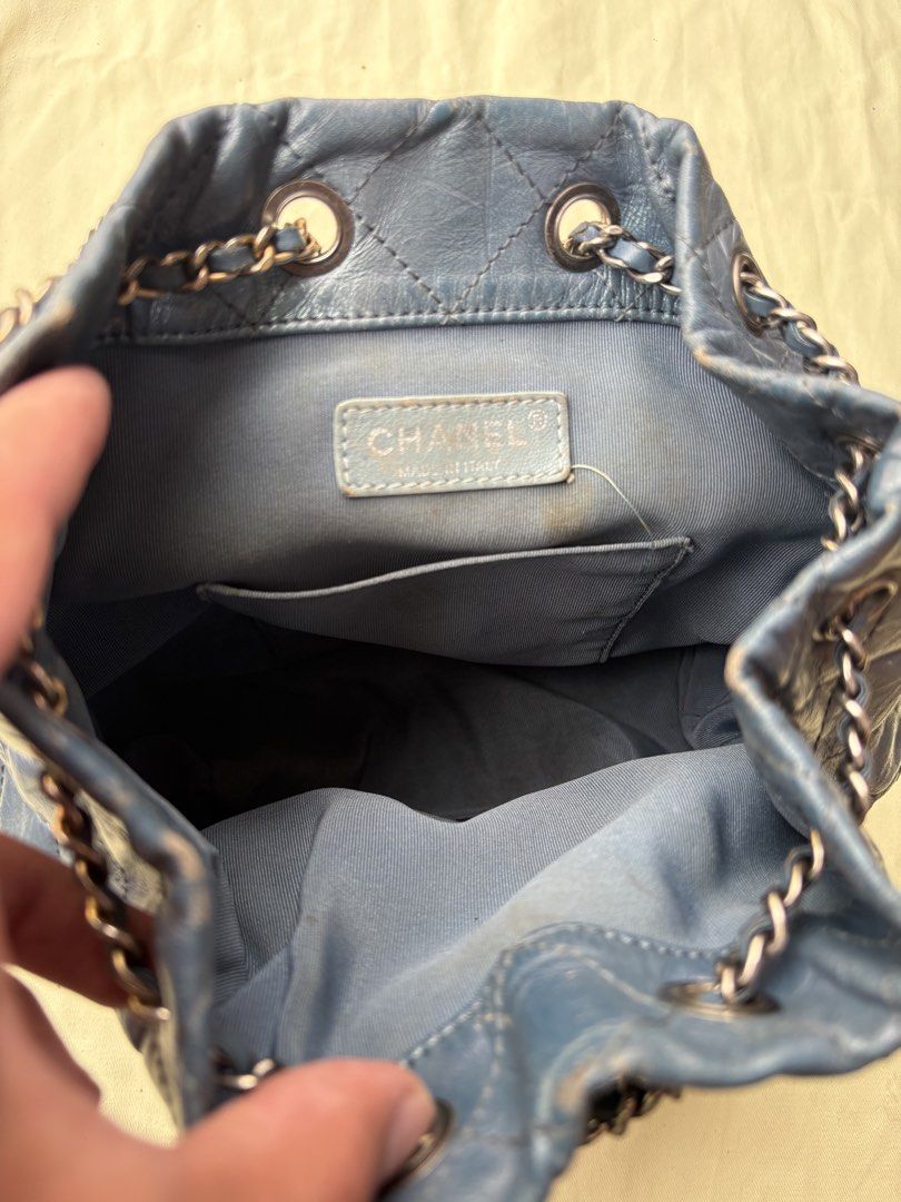 Chanel Quilted Blue Leather Drawstring Bucket Bag (Category: Luxury Bags & Wallets) located in Baguio. Submitted by thriftedbaguio (Listing ID 1467730412, Image 3). Description: Very Good Condition Signs Of use.