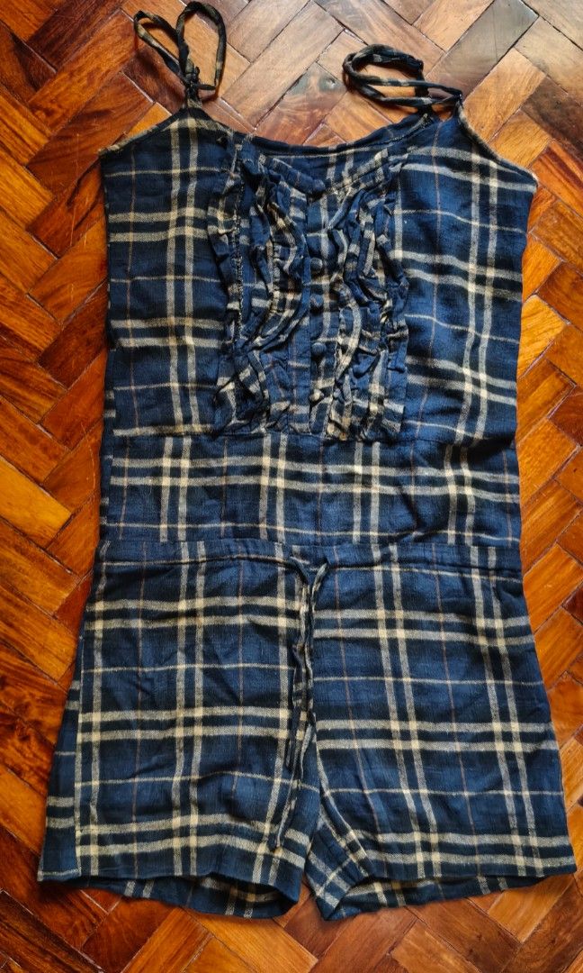 Checkered Romper (Category: Rompers) located in Tarlac. Submitted by allysarusanguieb_25 (Listing ID 1467621778, Image 1). Description: .