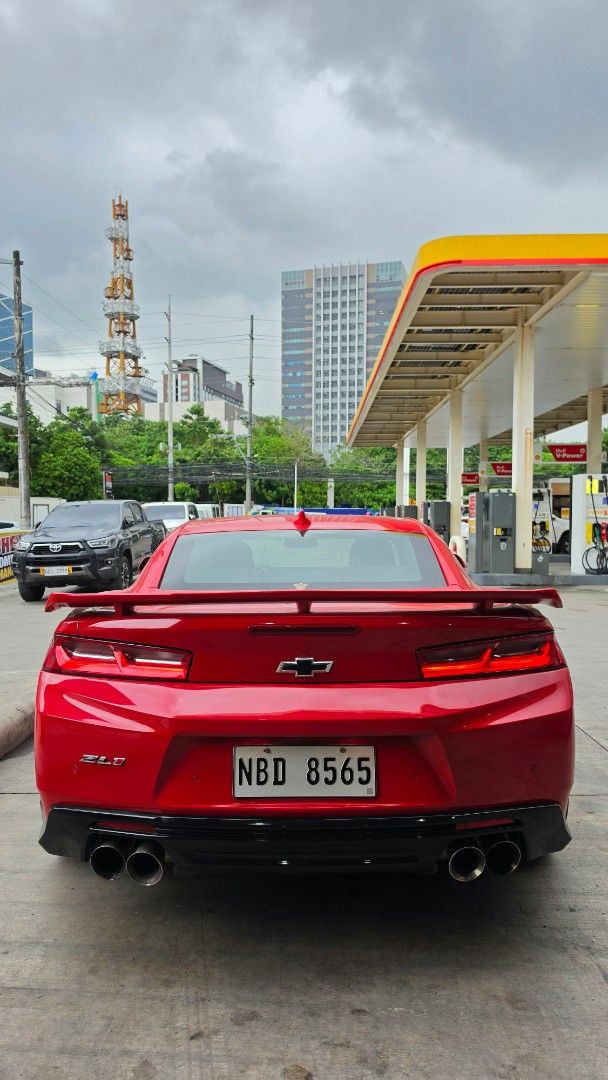 Chevrolet camaro zl1 Auto (Category: Used Cars) located in Manila. Submitted by jenemar_andrino (Listing ID 1467636973, Image 3). Description: s NEW ARRIVAL, QUALITY UNIT, FRESH CATCH! ❗️For sale, Cash, Trade in, Financing❗️ ✔️2019 Chevrolet Camaro ZL1 (Supercharged V8 650 Horsepower 🐎) Asking price ₱4,190,000 💰 (Negotiable upon viewing ) Upgraded: ✔️New Michellin PS4 Tires ✔️After-market Track Edition Spoiler ✔️New Magnetic Ride Control Shocks