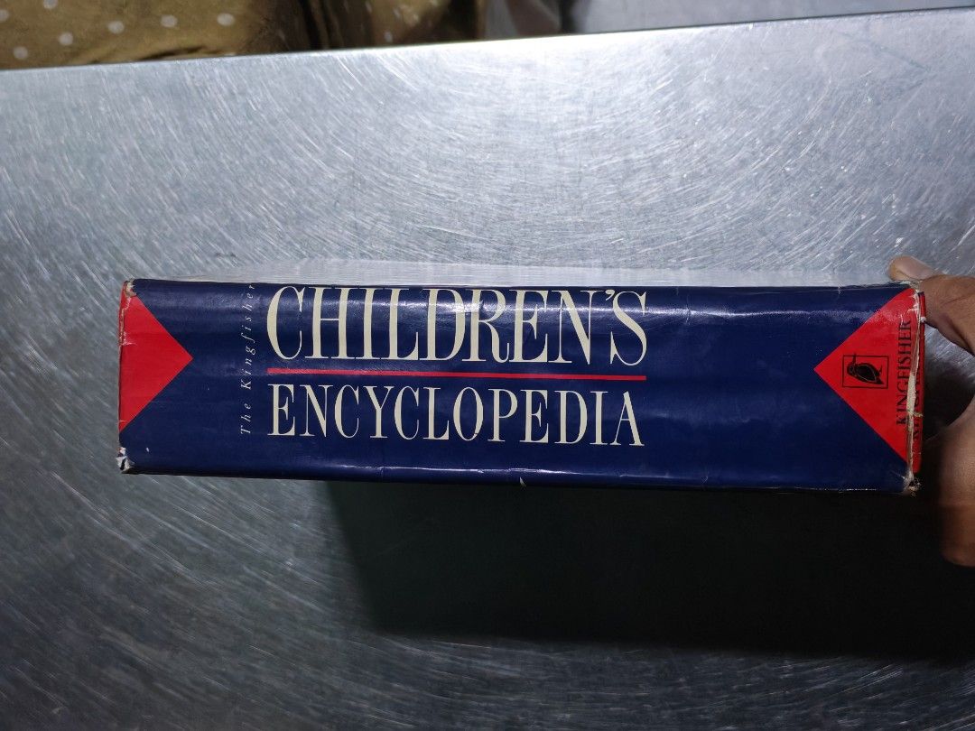 Children's Encyclopedia (Category: Children's Books) located in Carmona. Submitted by tech_hub_cavite (Listing ID 1467793971, Image 2). Description: .