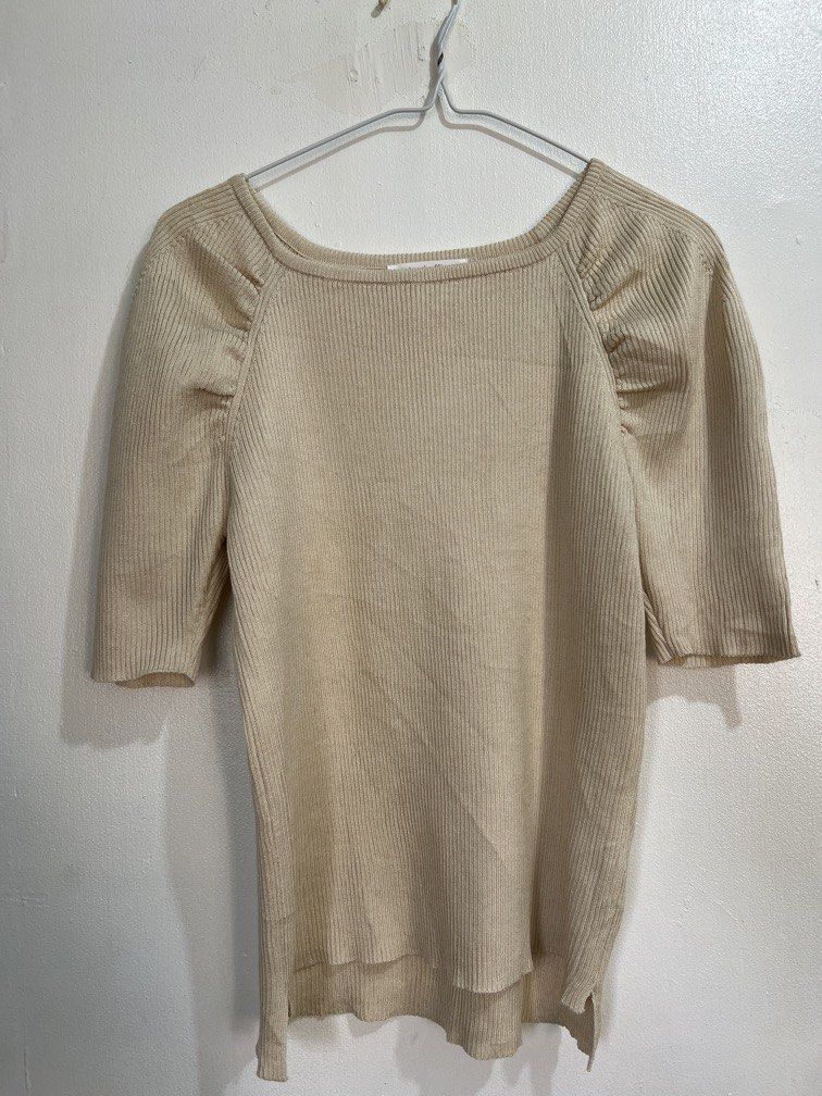 choco raffine knitted top (Category: Blouses) located in Las Pinas. Submitted by gaeley (Listing ID 1467616170, Image 1). Description: super pretty b: 16" armpit to armpit" l: 23".
