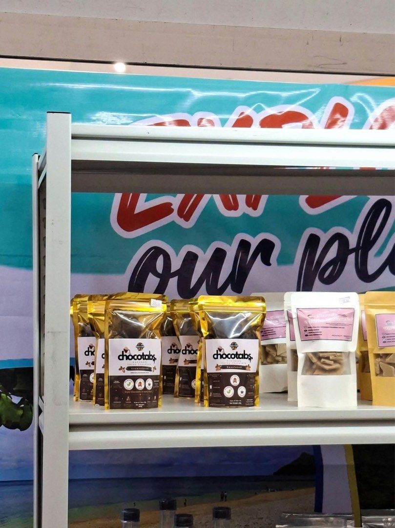 Chocotabs | Unsweetened (Category: Local Eats) located in Taguig. Submitted by mah_tetretailandwholesale (Listing ID 1467628164, Image 3). Description: Guaranteed 100 % Pure fremented cacao Wala po syang halo Masarap po sya for hot choco, bakes, champorado, etc.