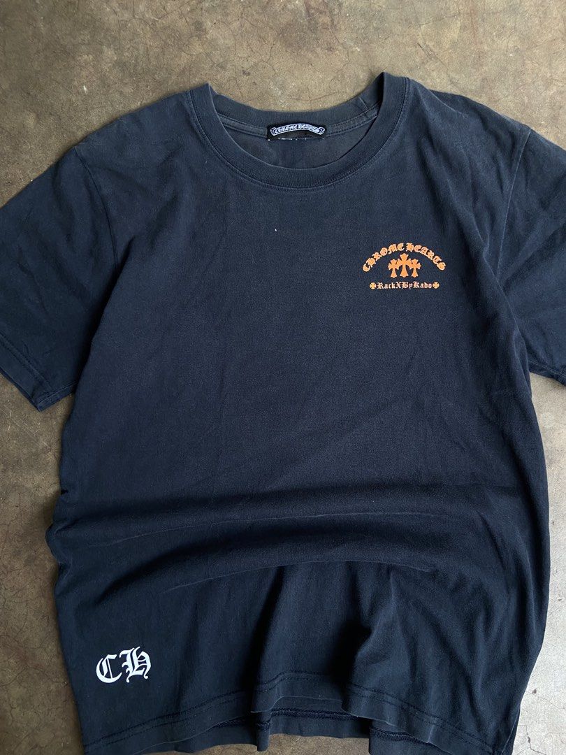 Chrome Hearts T Cross (Category: Formal Shirts) located in General Santos City (Dadiangas). Submitted by streetwear.thrift.hunter (Listing ID 1467790867, Image 2). Description: .