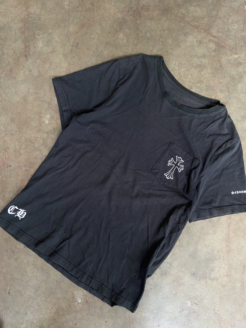 Chrome Hearts Triple Cross (Category: Formal Shirts) located in General Santos City (Dadiangas). Submitted by streetwear.thrift.hunter (Listing ID 1467789489, Image 2). Description: .