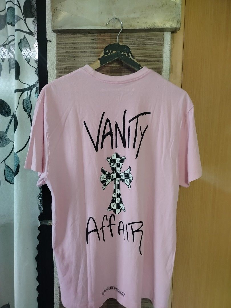 Chrome Hearts Vanity Tee (Category: Formal Shirts) located in Ligao. Submitted by milo_finds303 (Listing ID 1467665589, Image 2). Description: Ch vanity tee •Dimes: 23X30 •Colorate: 9/10 •Good Condition •Issue: Non 550 shipped🚚📦 JNT COURIER AND CAN SHIP NATIONWIDE🌐📦.