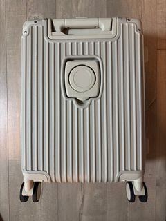 （分類：）位於 。 由 johnnyng608 提交（商品編號 1467774825，圖片 1）。簡介： 。