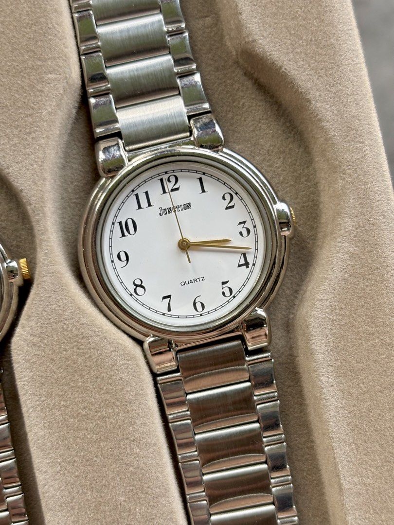 Citizen Junction Couple (Category: Luxury Watches) located in Bulacan. Submitted by whatsonyourwristmnl (Listing ID 1467694581, Image 3). Description: 90s Citizen Junction Couple Set ⌚🤍 Rare matching pair with classic white dials and all-steel bracelets. Timeless everyday pieces, perfect for couples or gifting. • Men’s: 6031343611 KA GN0S • Women’s: 6031343620 KA GN0S • Quartz movement • Pristine condition — 9.5/10 • Fresh batteries installed In