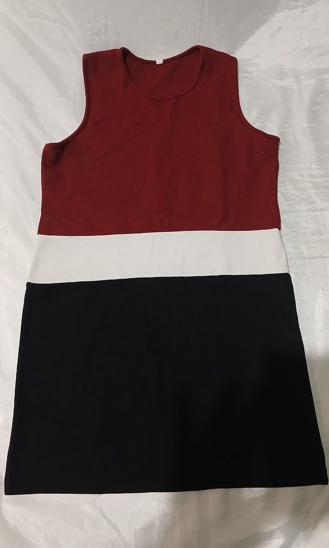 Classic Slim Dress (Category: Dresses) located in Taguig. Submitted by miss_rein (Listing ID 1467651493, Image 3). Description: .