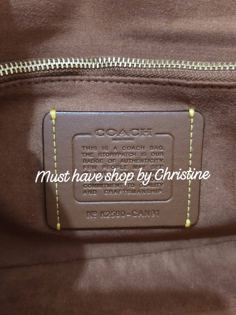 Coach Brook flap brown tan (Category: Cross-body Bags) located in Bauang. Submitted by chictine (Listing ID 1467773720, Image 3). Description: Coach brook flap chain crossbody (3-way) Brandnew and sealed 💯 Guaranteed original or moneyback if proven fake Source from US ❌If in doubt don't buy‼️ ✅Open for lay-away ✅ please check my page for proof of transactions Must have shop by Christine 🚚Courier: Jnt/Lbc 📍Location: Bauang, La Union Open for me