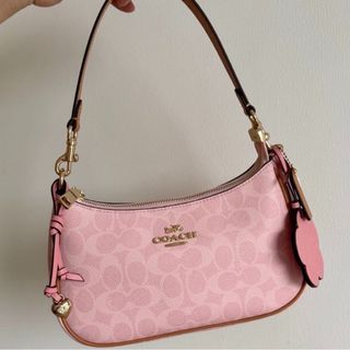 （分類：）位於 。 由 hkluxehk 提交（商品編號 1467668544，圖片 1）。簡介： 。
