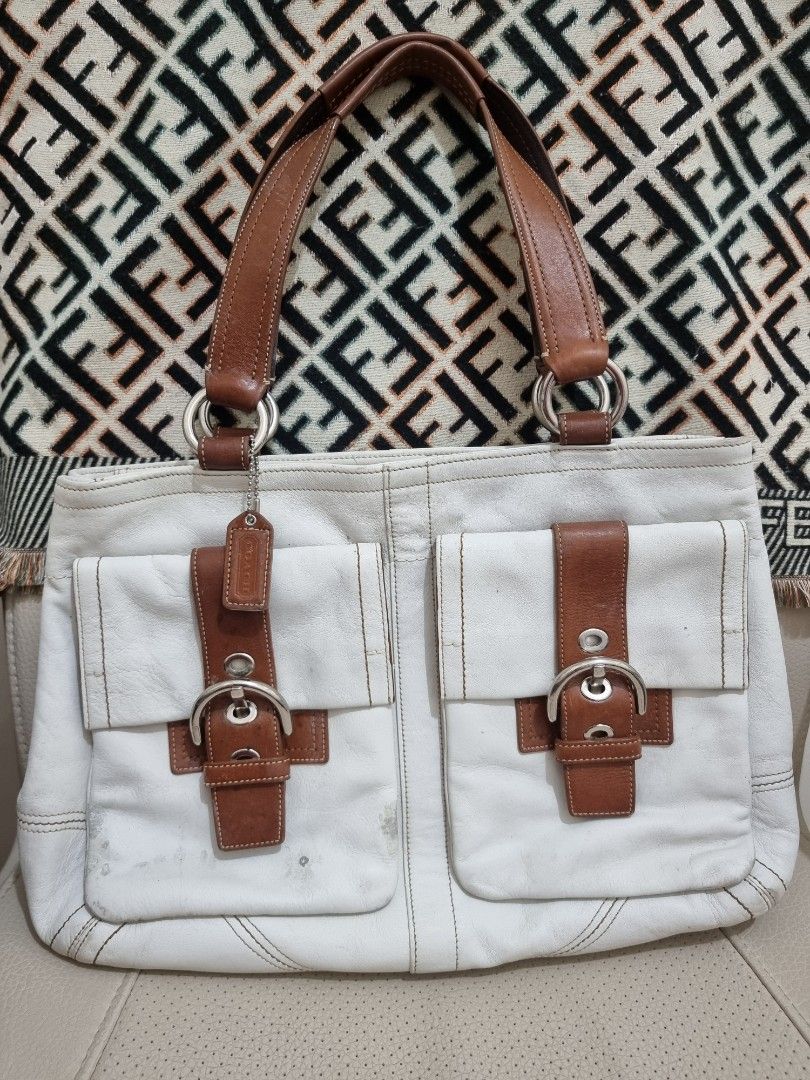 Coach Vintage (Category: Shoulder Bags) located in Manila. Submitted by chuckie_052026 (Listing ID 1467712865, Image 1). Description: .