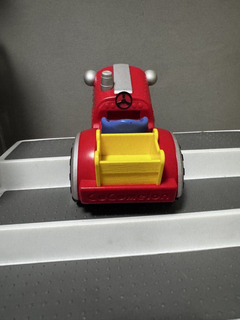 Cocomelon Tractor (Function) (Category: Kids Toys) located in Bukit Kayu Hitam. Submitted by nurfitriahhani (Listing ID 1467738430, Image 2). Description: Condition like in the picture Preloved Items ✅Music Postage RM 7 (west Malaysia) @ RM 15 (east Malaysia) Pickup Changlun Kedah.