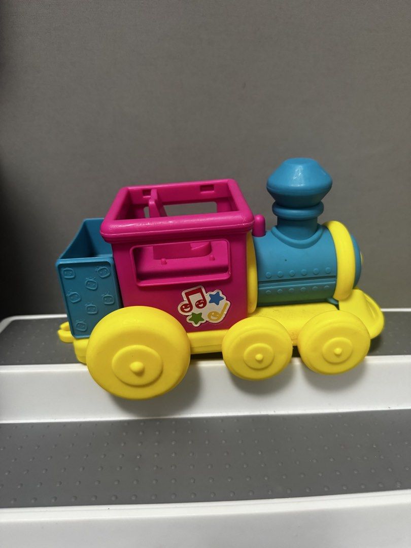 Cocomelon Train (Function) (Category: Kids Toys) located in Bukit Kayu Hitam. Submitted by nurfitriahhani (Listing ID 1467739299, Image 3). Description: Condition like in the picture Preloved Items ✅Music Postage RM 7 (west Malaysia) @ RM 15 (east Malaysia) Pickup Changlun Kedah.