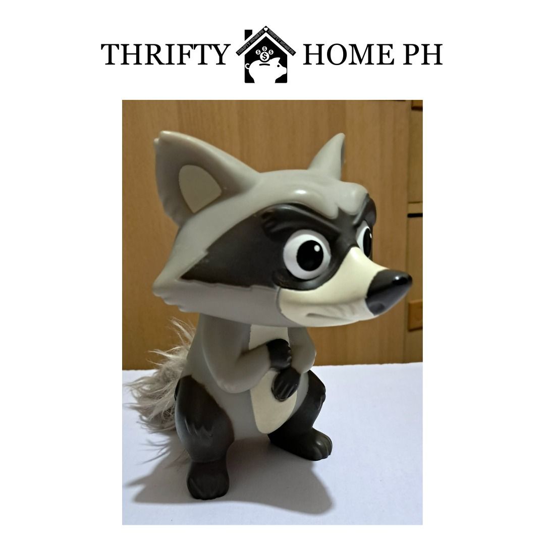 Collectible toy action figure; 