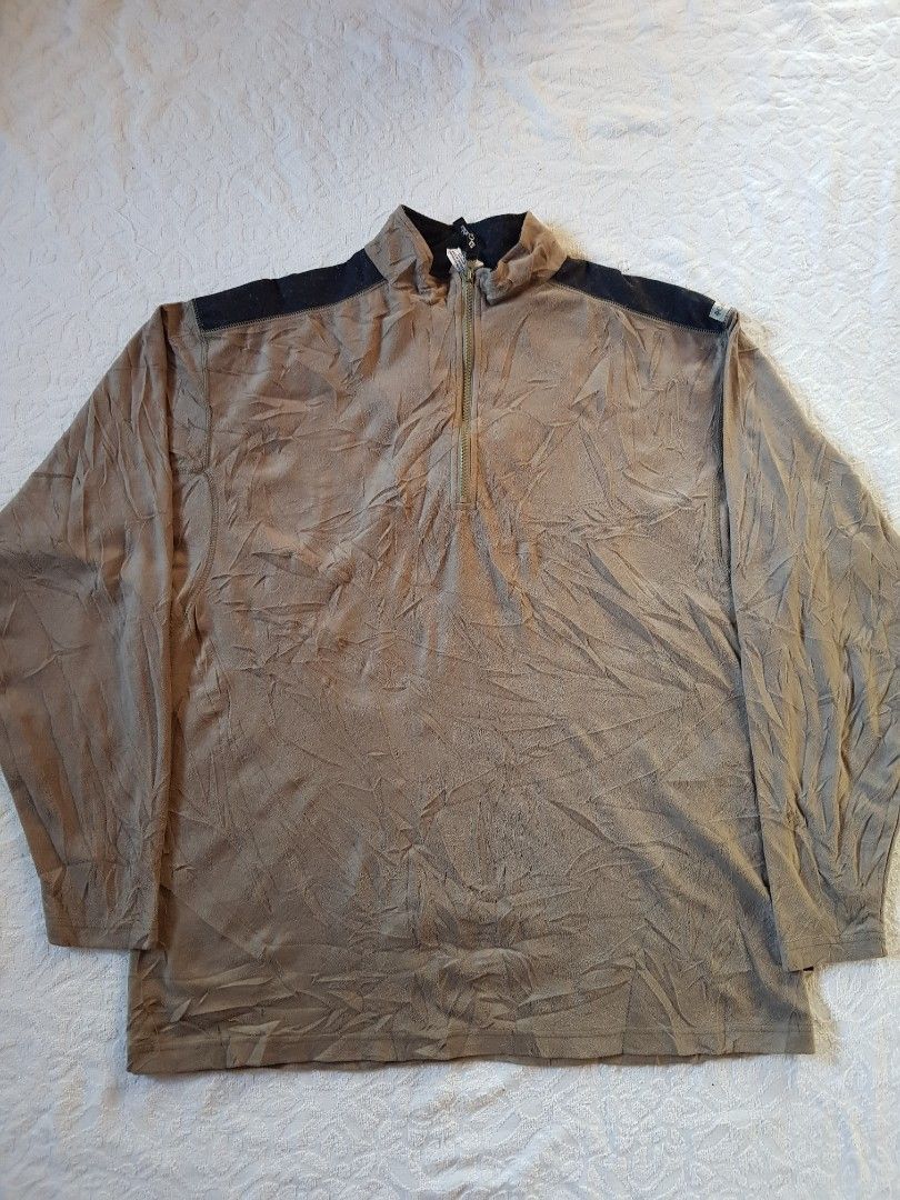 Columbia Brown Fleece Half Zip Jacket (Category: Coats, Jackets and Outerwear) located in Santo Domingo. Submitted by jcobedoza213916 (Listing ID 1467663744, Image 1). Description: Columbia Brown Fleece Half Zip Jacket Men's & Women's width 24 lenght 30 size on tag XL excellent condition color rate 9.7/10 no issue: no pinhole no flaws no discoloration.