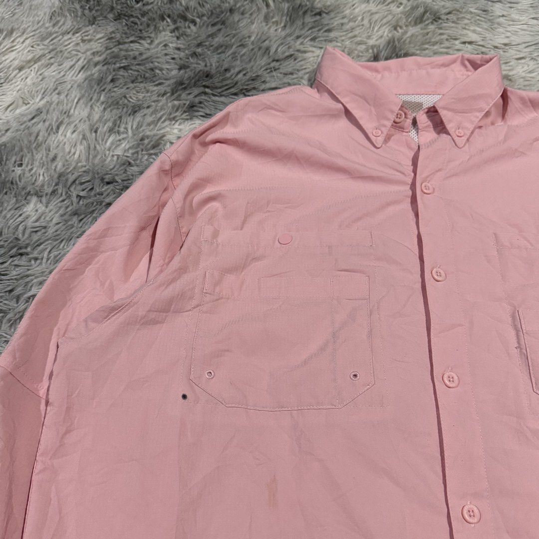 Columbia PFG Long Sleeve Polo (Category: Activewear) located in Mandaluyong City. Submitted by iamkageki (Listing ID 1467738063, Image 2). Description: Sz XL-XXL 25x32.5 Issue: small dot see photos.