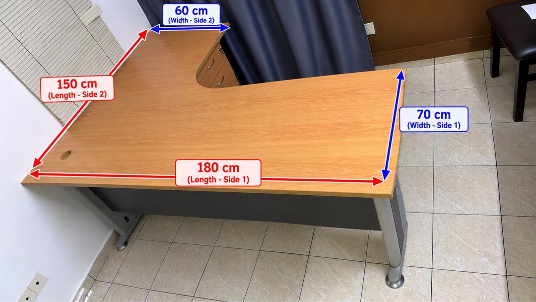 Computer Table (Category: Announcements) located in Kuala Lumpur. Submitted by vijay8055 (Listing ID 1467755276, Image 1). Description: .