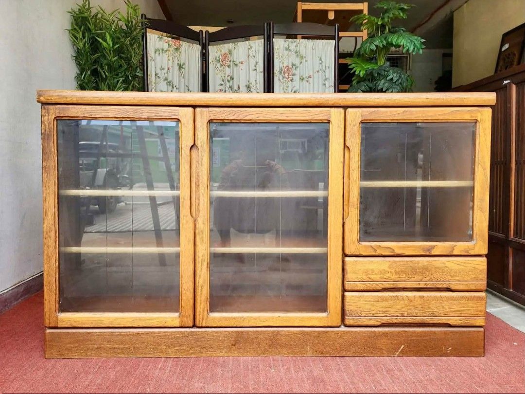 Console/Tv cabinet (Category: Shelves, Cabinets & Racks) located in Meycauayan. Submitted by marygracecasimiro (Listing ID 1467778128, Image 1). Description: SOLID WOOD‼️ Lateral Cabinet Console Cabinet / Tv Cabinet 53”L x 17”W x 32”H Php 6,900🩷.