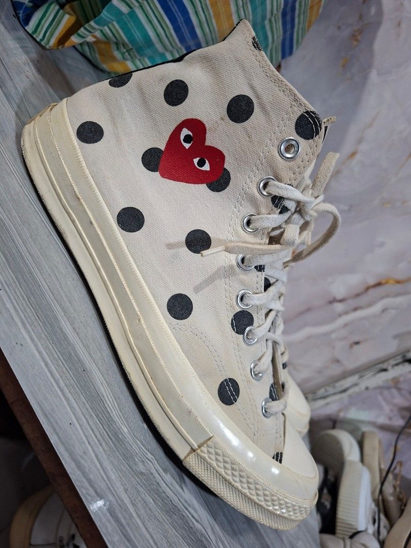 CONVERSE X CDG PLAY SIZE 10 men (Category: Sneakers) located in General Mariano Alvarez. Submitted by adonid (Listing ID 1467637747, Image 1). Description: GOOD CONDITION CONVERSE X PLAY CDG NORMAL SIGN OF USAGE ONLY.