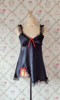 (Category: ) located in . Submitted by adore.armoire (Listing ID 1467706561, Image 1). Description: .