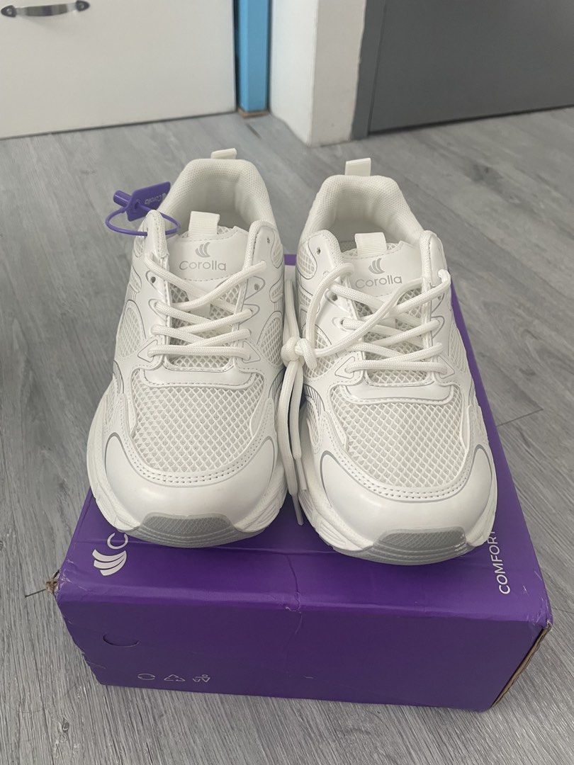 Corolla Futrex White Chunky Sneakers with Box (Category: Sneakers) located in Cavite. Submitted by yunishu (Listing ID 1467638664, Image 1). Description: - Brand: Corolla - Style: All-white chunky sneakers with grey rubber outsole accents - Material: Breathable mesh panels on the upper with chunky white laces - Condition: Brand new, clean, and unworn - Inclusions: Original purple box and brand tag still attached Brand new kakarating lang, di pa n