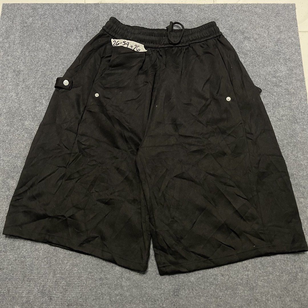 Cotton jorts size 28-34 (Category: Shorts) located in Butuan. Submitted by cgsayas20083001 (Listing ID 1467698082, Image 1). Description: Nasa pic na lahat.