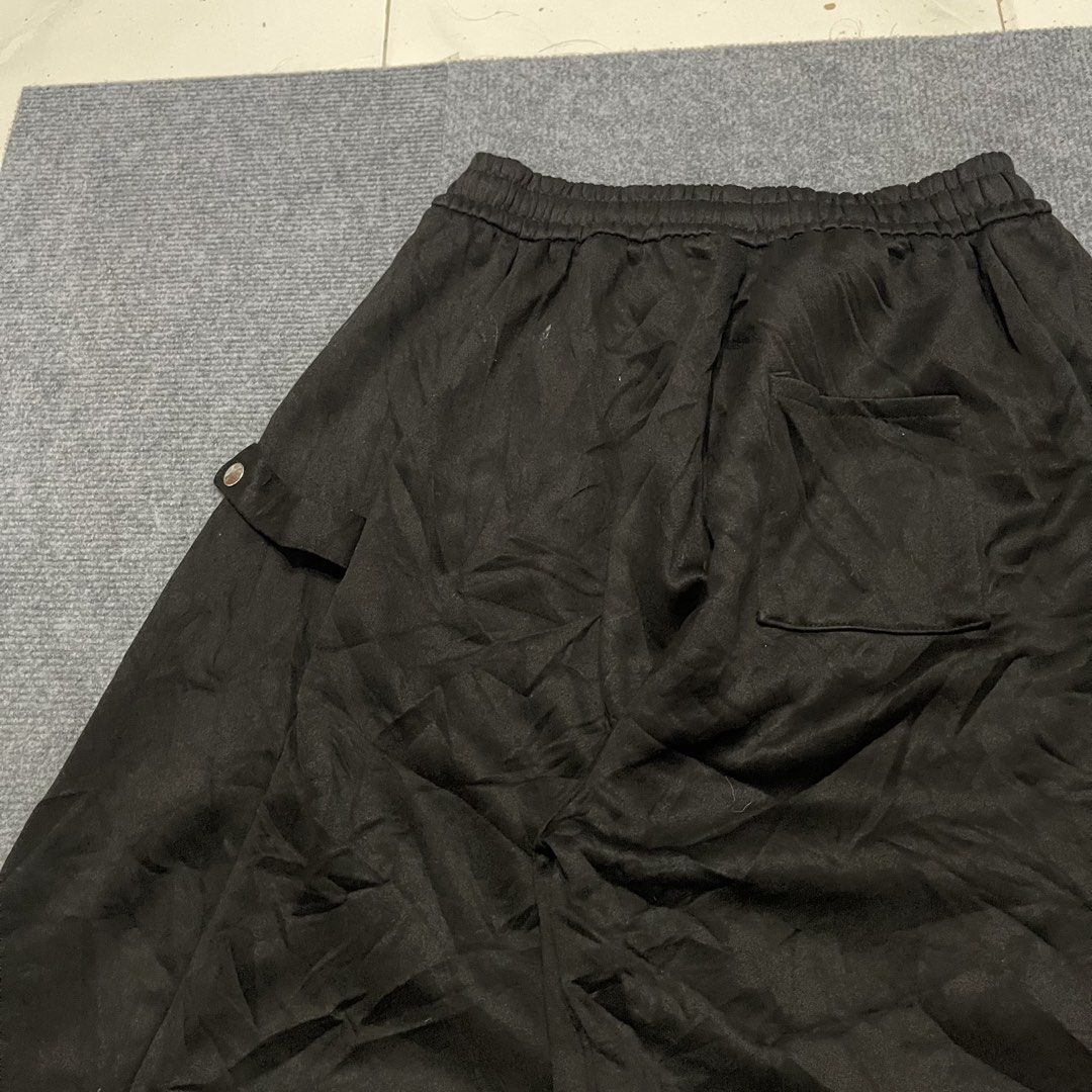 Cotton jorts size 28-34 (Category: Shorts) located in Butuan. Submitted by cgsayas20083001 (Listing ID 1467698082, Image 3). Description: Nasa pic na lahat.