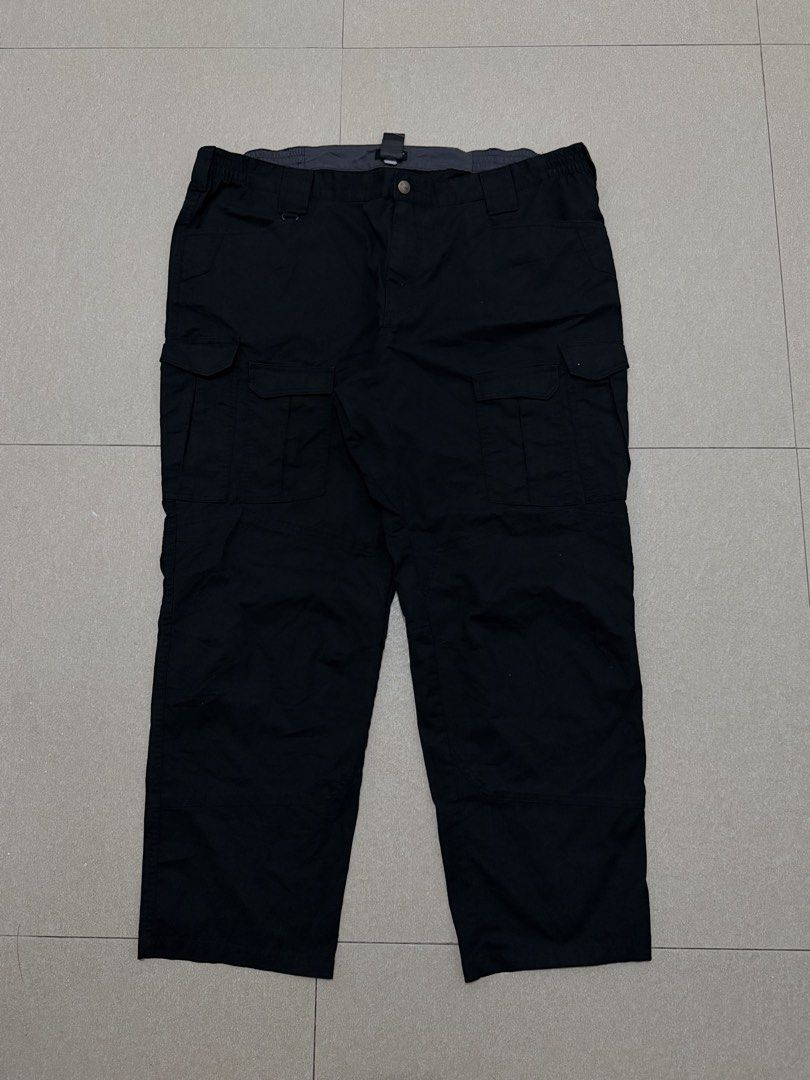CQR TACTICAL CARGO PANTS (Category: Trousers) located in Manila. Submitted by triptothrift7 (Listing ID 1467758375, Image 2). Description: message if you are interested! for fast transaction CQR TACTICAL CARGO PANTS for only 1200 size 42 waistline 42 x 42 length hem 9 no issue need wash only excellent condition color rate 9/10 authentic legit mode of payment gcash or bank transfer location Biñan laguna.