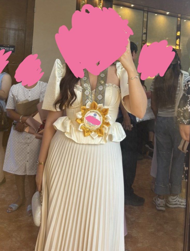 Cream Corset Filipiniana Set (Category: Dresses) located in Davao. Submitted by mielle_888 (Listing ID 1467701140, Image 3). Description: - Shein Cream Corset Filipiniana Top with detachable sleeves : Medium size (1.2k) - Pleated Skirt: M-L size (stretchable), fits my 30-inch waist (700) - Set price: 💸1.5k -No flaws, good as new - Got used on only 1 event.