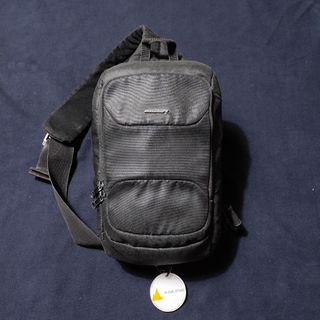 (Kategori: ) berada di . Dikirim oleh the.fandi (ID iklan 1467685583, Gambar 1). Deskripsi: .