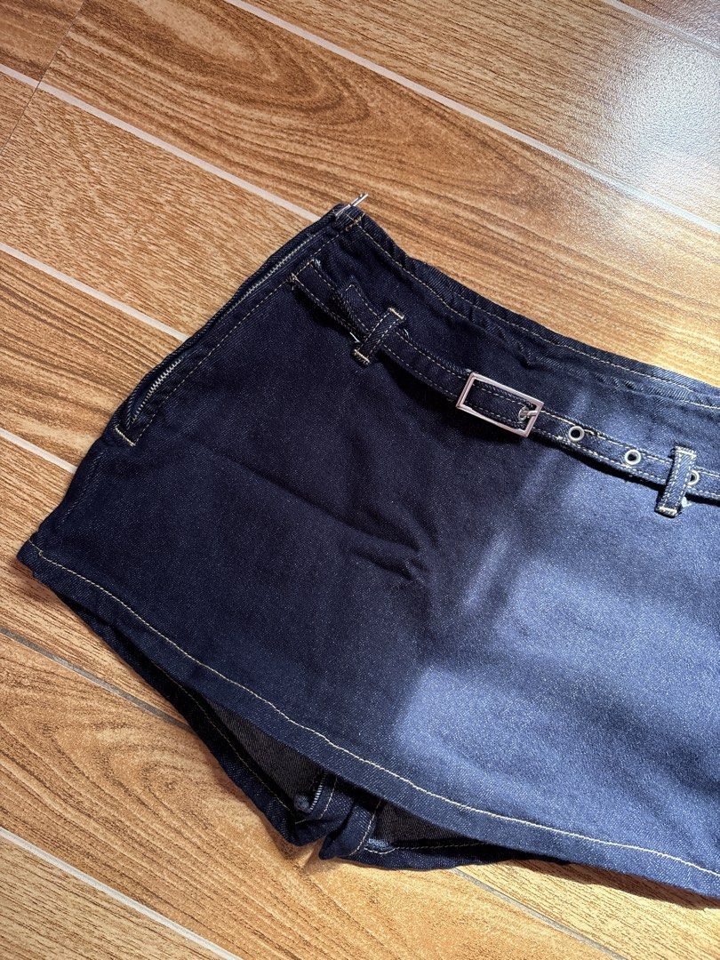 Dark denim skort (Category: Shorts) located in Manila. Submitted by _foryou (Listing ID 1467666600, Image 2). Description: dm for when worn! used only once.